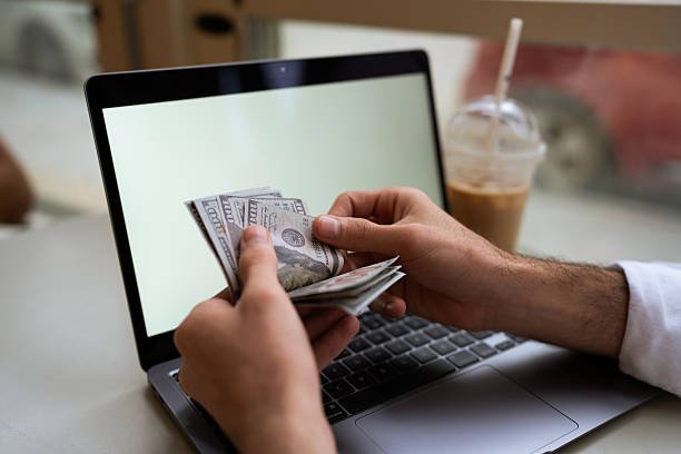 best Fiverr gig ideas for beginners to earn first $100 fast in 2026